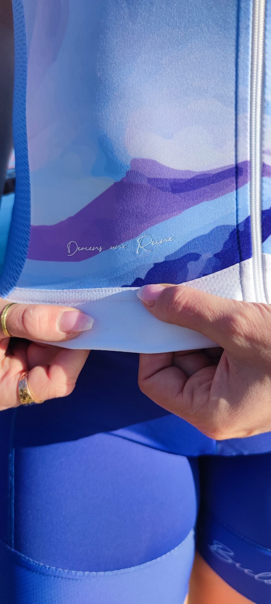 Complete Royal Lagoon cycling outfit
